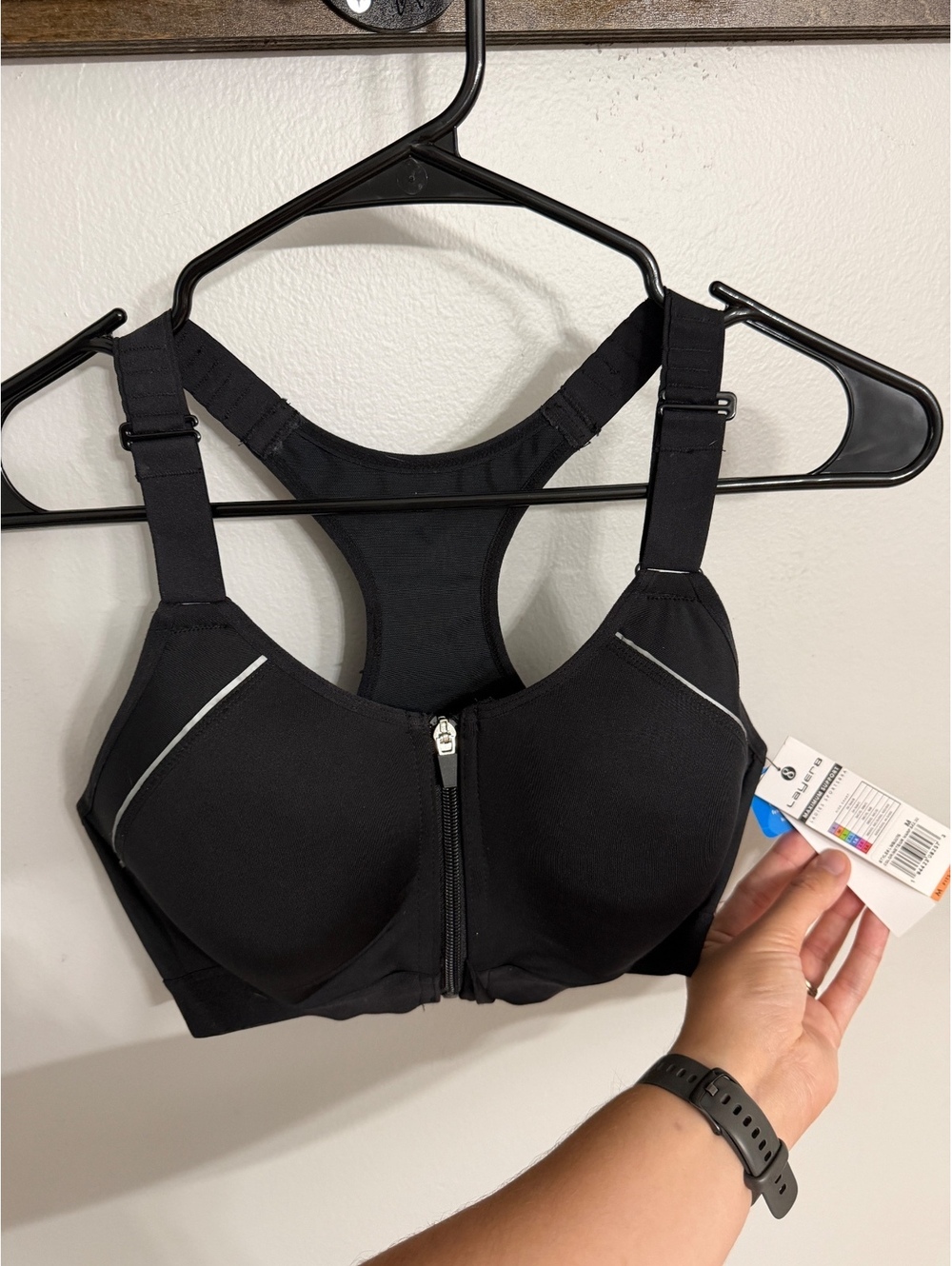Layer8 Maximum Support Ladies Sports Bra, Size Medium, Black, Front Zip, Moistur